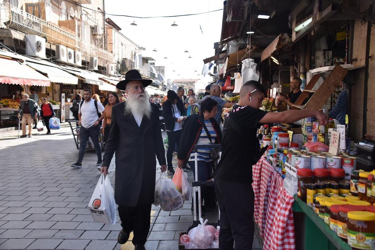 מקום מקסים באווירה ירושלמית ממש על שוק מחנה יהודה Apartment Jerusalem Exterior photo
